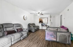 2425 OXFORD Place, Gretna, LA 70056