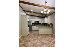 513 Robin Road, Dumas, TX 79029