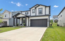 19136 Catalpa Fields Pl, Louisville, KY 40023