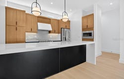 1004 E ROBINSON, ORLANDO, FL 32801
