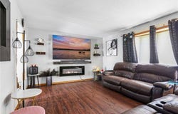 7908 37th Avenue N, New Hope, MN 55427