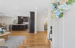 3944 W Hilda, Decatur, GA 30035