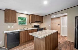 921 Marshall Fuller, Dallas, GA 30157