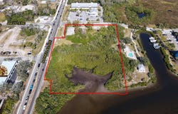 N PINELLAS AVENUE, TARPON SPRINGS, FL 34689