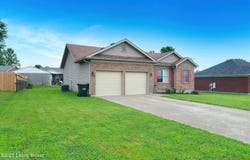 398 Deer Park Way, Mt Washington, KY 40047