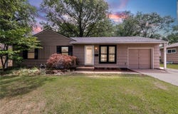 8751 Goddard Street, Overland Park, KS 66214