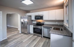 604 W MAIN ST, WAYNESBORO, PA 17268