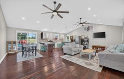 1938 Dark Valley Road, Marshfield, MO 65706