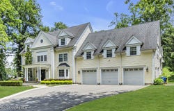 41 Marlpit Place, Middletown, NJ 07748