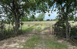 2101 County Road 382, Bartlett, TX 76511