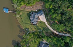 990 Eagles Harbor Dr, Hodges, SC 29653