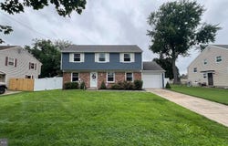 49 LONGWOOD DRIVE, STRATFORD, NJ 08084