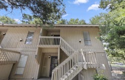 2086 N Seacliff Drive, Daphne, AL 36526