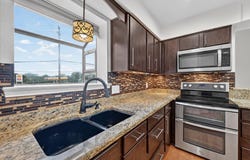 15 Dewberry Court, Bedford, TX 76021