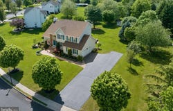 10 TANAGER LANE, ROBBINSVILLE, NJ 08691