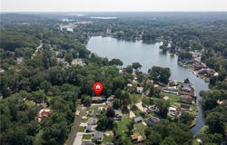 3807-3811 Edgepark Drive, Akron, OH 44319