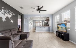 2401 AVIAN Loop, KISSIMMEE, FL 34741