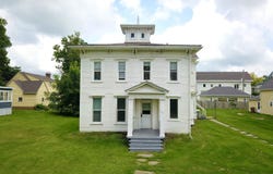 1126 Broad Street, Grinnell, IA 50112