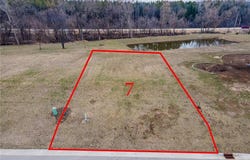 678 Kodiak Drive NW, Stewartville, MN 55976