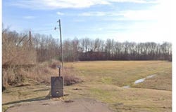 SHAMROCK COVE, Proctor, AR 72376