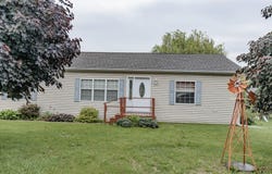 110 5th St E, Lake Park, IA 51347