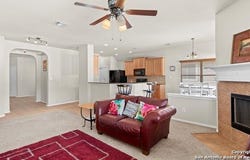 109 Brook Shire, Cibolo, TX 78108-3286