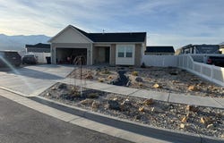 694 W JEDEDIAH Way S, Grantsville, UT 84029