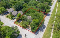 450 Hickory Street, Lewisville, TX 75057