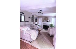 2764 Bingham, Upper St Clair, PA 15241