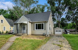 932 Parker Avenue, Kalamazoo, MI 49008
