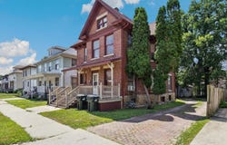 809 W 4th, STERLING, IL 61081