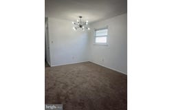 521 CORINTHIAN AVE, ESSINGTON, PA 19029