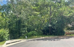 2348 Dakota Trail SW, Lilburn, GA 30047