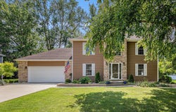 505 Windridge Drive, Chesterton, IN 46304