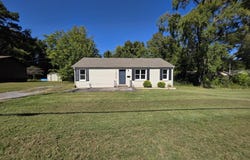 1306 Story Avenue, Murray, KY 42071
