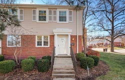 1508 Swallow Drive, St Louis, MO 63144