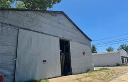 111 E Price Street, Paris, TX 75460