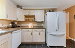 3 Greenwood Lane, Lewiston, ME 04240