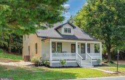 17 W WINDING HILL ROAD, MECHANICSBURG, PA 17055