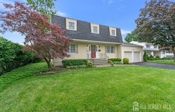 318 Ambrose Avenue, Middlesex, NJ 08846