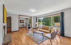1437 Wisconsin Avenue N, Golden Valley, MN 55427