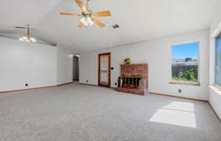 927 Elderwood Lane, Lemoore, CA 93245