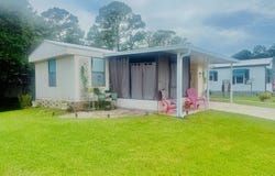 26 Royal Drive, Eustis, FL 32726