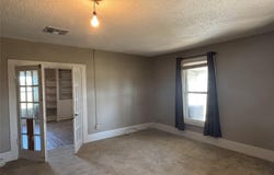 Smithville, TX 78957