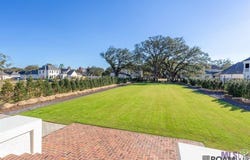 716 Adelia Ln, Baton Rouge, LA 70806