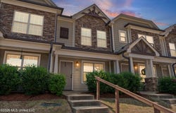 101 E Valley Street, Hernando, MS 38632