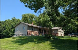 30536 Lexington Road, Le Sueur, MN 56058