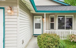 308 SE 9TH St, BattleGround, WA 98604