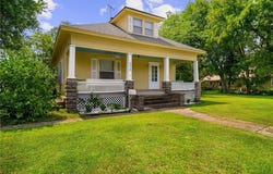 205 W Main Street, Gardner, KS 66030