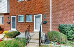 8608 Kaltz Street, Center Line, MI 48015